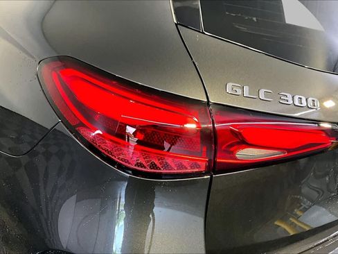 New 2026 Mercedes-Benz GLC 300 4MATIC image 5