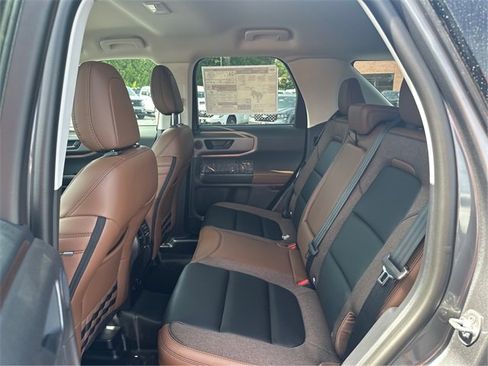 New 2025 Ford Bronco Sport Outer Banks w/ Sasquatch Outer Banks Package image 10