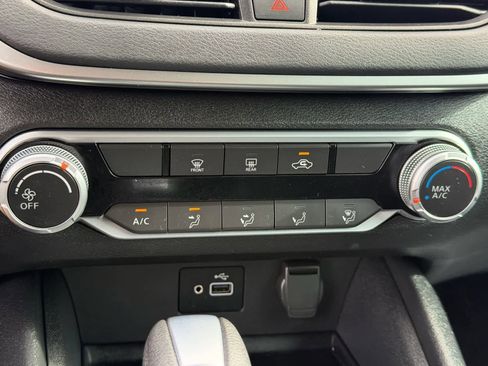 Used 2021 Nissan Altima 2.5 S w/ Driver Assist Package image 10