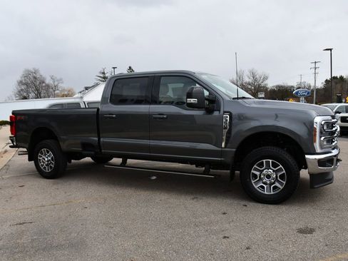 Used 2026 Ford F350 Lariat w/ Lariat Ultimate Package image 8