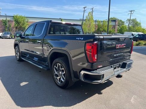 Used 2022 GMC Sierra 1500 SLT w/ SLT Premium Package AWD/4WD image 7
