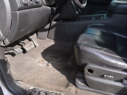 Used 2009 GMC Yukon SLT image 14