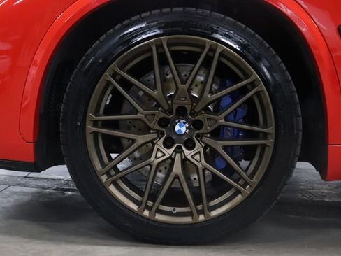 Used 2020 BMW X5 M Competition w/ Executive Package AWD/4WD image 28