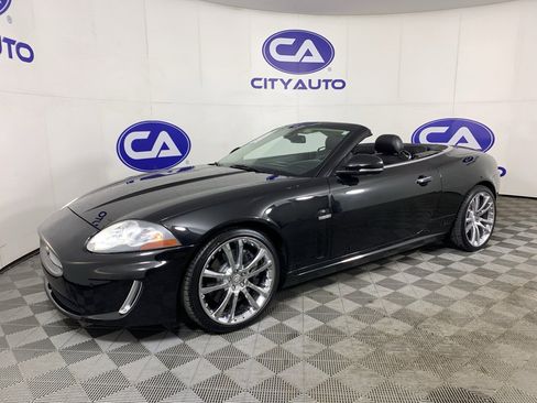 Used 2010 Jaguar XK Convertible image 40