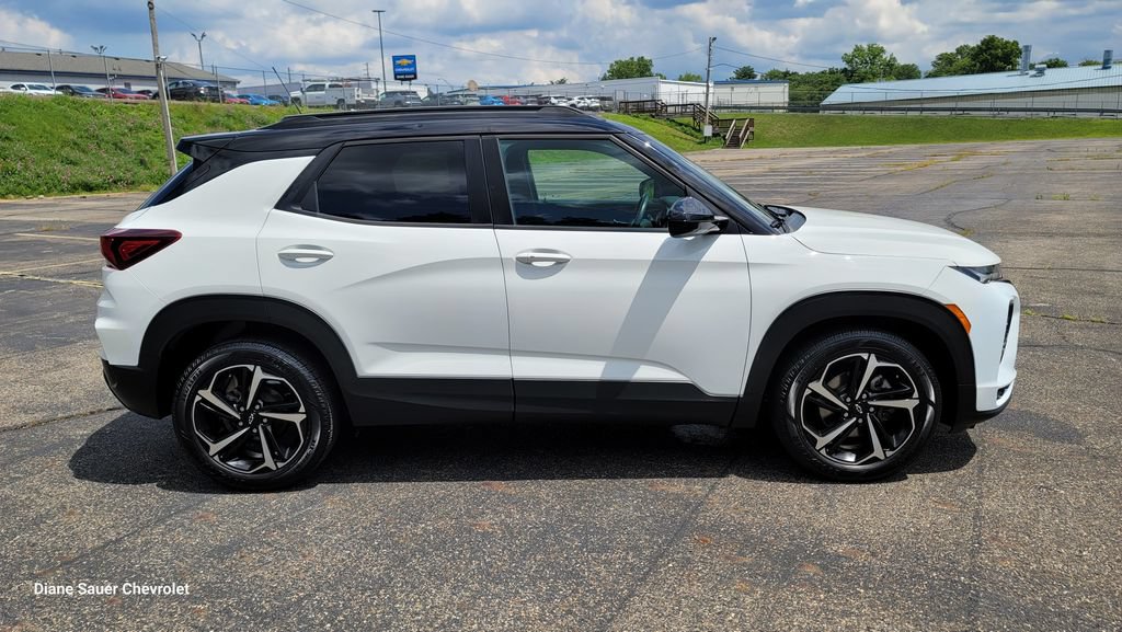 Used 2021 Chevrolet TrailBlazer RS w/ Convenience Package FWD image 14