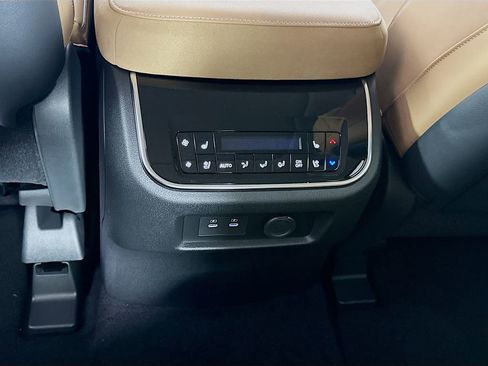 New 2026 INFINITI QX80 Luxe w/ Cargo Package image 30