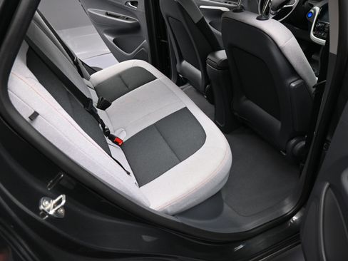 Used 2020 Chevrolet Bolt LT image 19