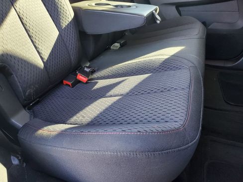 Used 2013 Chevrolet Equinox LS image 27