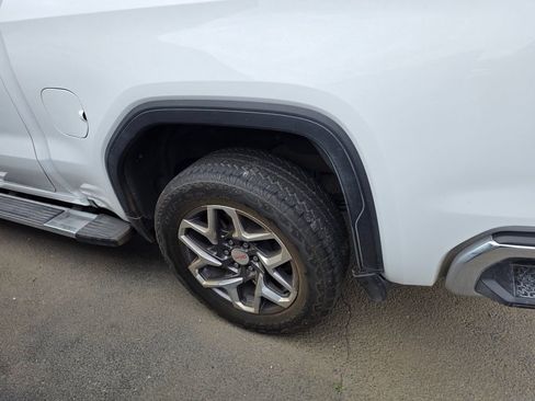 Used 2022 GMC Sierra 1500 SLT RWD image 7
