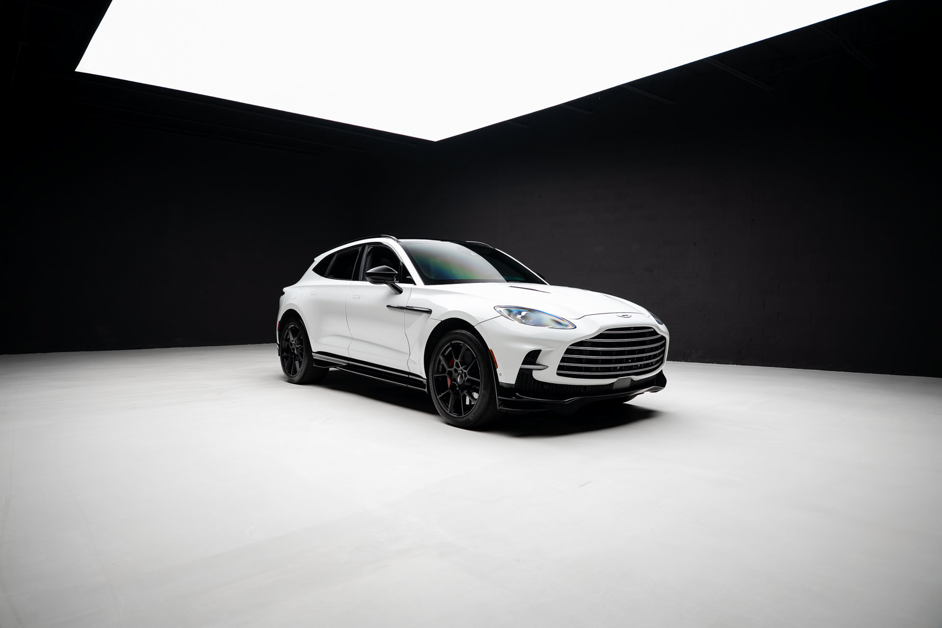 Used 2023 Aston Martin DBX 707 AWD/4WD image 85