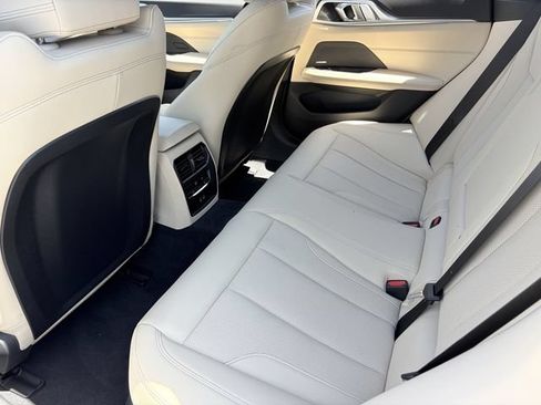 Used 2025 BMW i4 eDrive40 w/ Premium Package RWD image 18