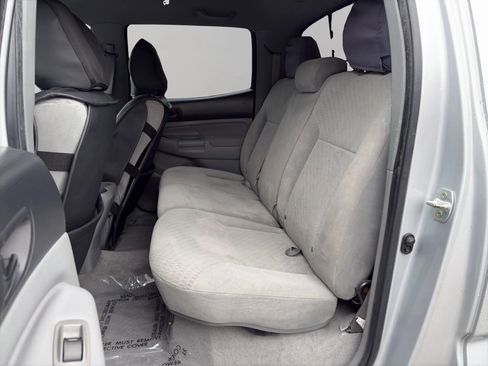 Used 2011 Toyota Tacoma PreRunner w/ SR5 Pkg #2 image 13