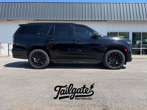 Used 2021 Cadillac Escalade Sport w/ Driver Assist Tech Package AWD/4WD image 1