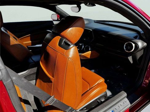 Used 2019 Chevrolet Camaro SS image 37