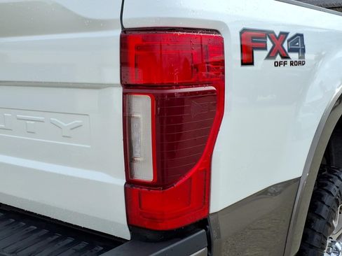 Used 2022 Ford F350 King Ranch w/ King Ranch Ultimate Package AWD/4WD image 12