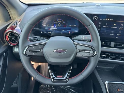 New 2026 Chevrolet Equinox RS w/ LPO, Floor Liner Package image 7