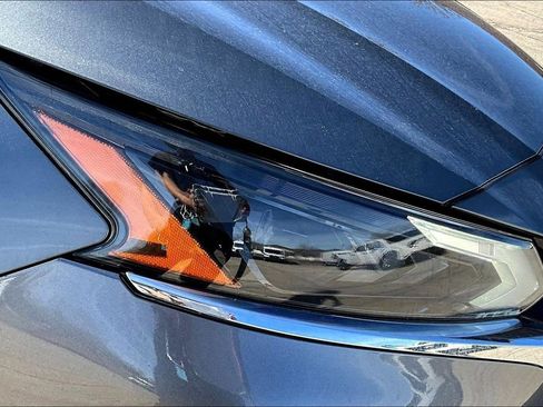 Used 2024 Nissan Altima 2.5 SV image 33