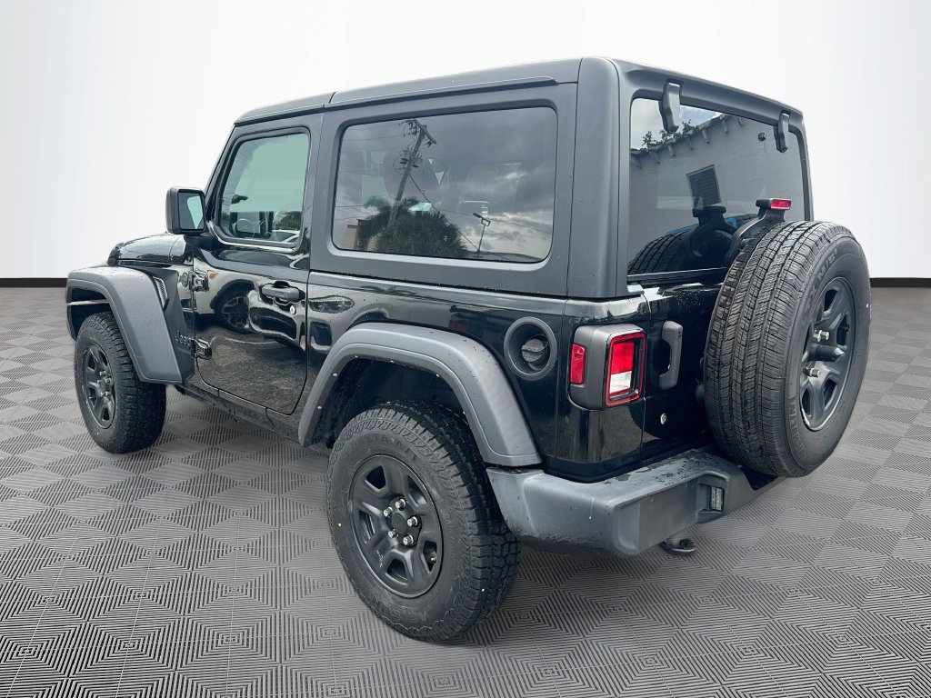 Certified 2022 Jeep Wrangler Sport AWD/4WD image 8