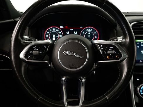 Used 2020 Jaguar XE S image 12