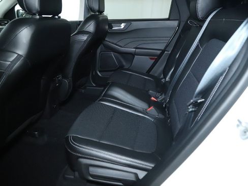 Used 2022 Ford Escape SEL image 14