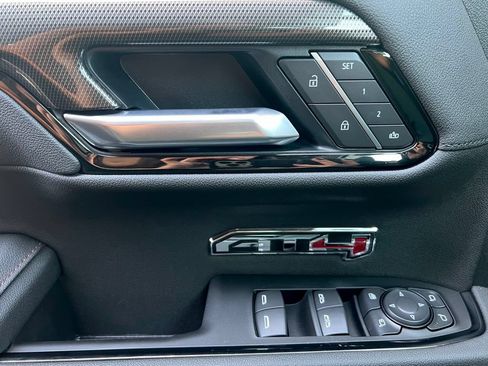 New 2026 GMC Sierra 1500 AT4 w/ AT4 Premium Package AWD/4WD image 18