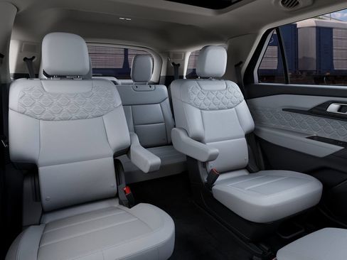 New 2027 Ford Explorer Platinum w/ LUX Leather Package AWD/4WD image 11