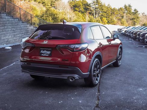 Used 2025 Honda HR-V Sport image 5