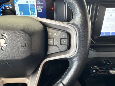 Used 2023 Ford Bronco Big Bend w/ Sasquatch Package AWD/4WD image 19