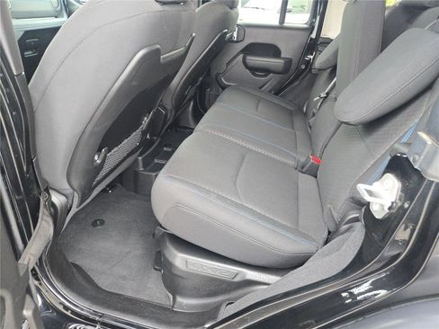 Certified 2025 Jeep Wrangler Unlimited Rubicon 4xe w/ Safety Group AWD/4WD image 21