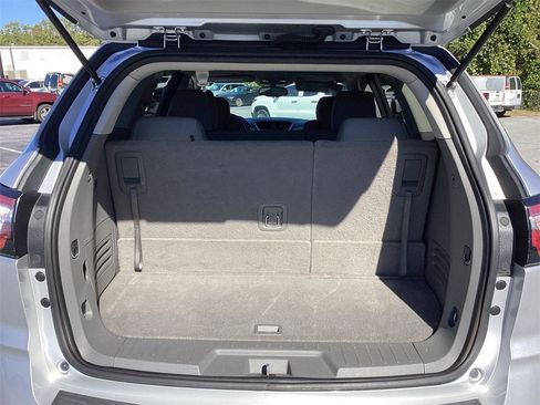 Certified 2017 Chevrolet Traverse LS image 21