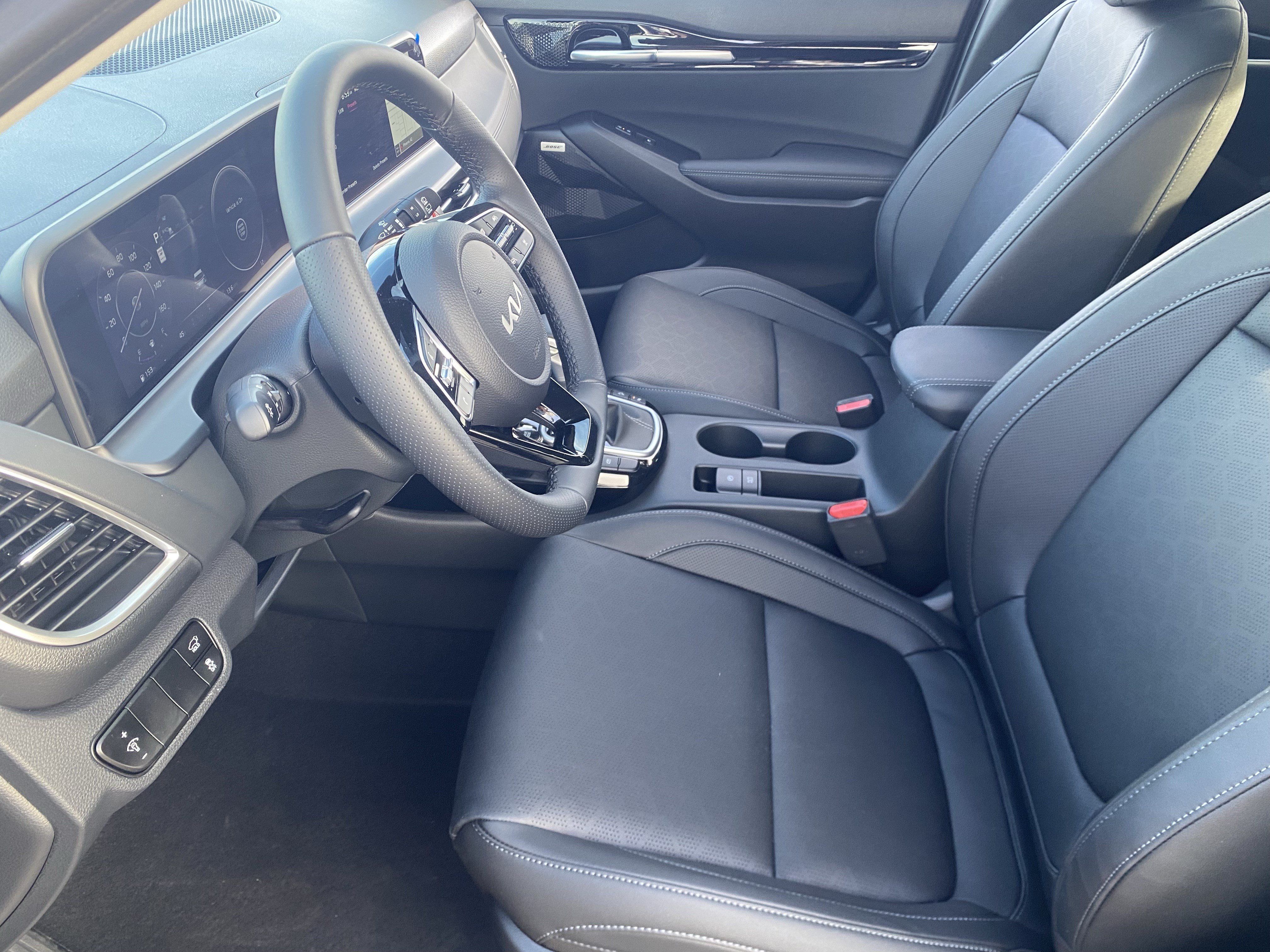 New 2026 Kia Seltos SX w/ SX Sunroof Package AWD/4WD image 17