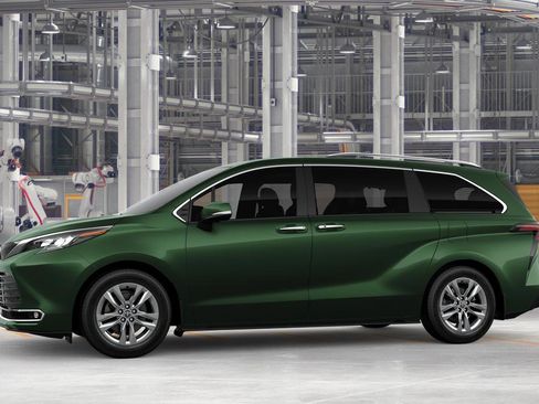 New 2026 Toyota Sienna Limited FWD image 3