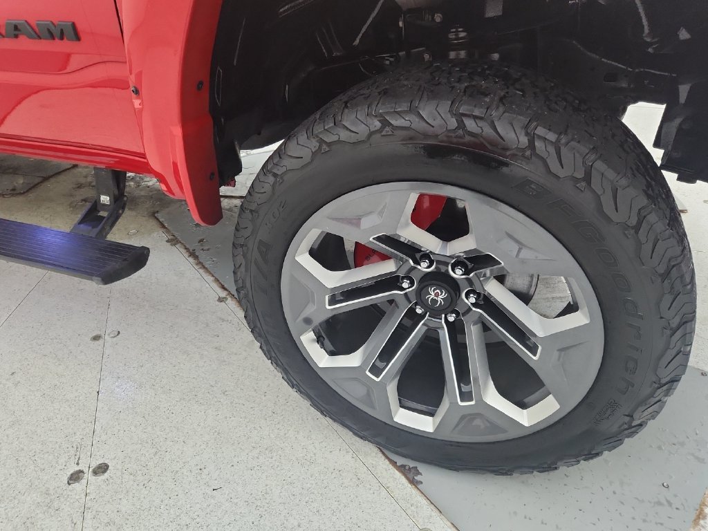 Used 2022 RAM 1500 Big Horn AWD/4WD image 38