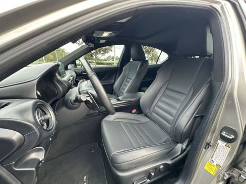 Used 2023 Lexus IS 350 F Sport image 13