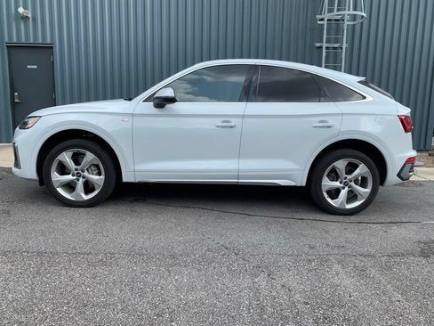 Used 2021 Audi Q5 2.0T Premium Plus w/ Premium Plus Package AWD/4WD image 6
