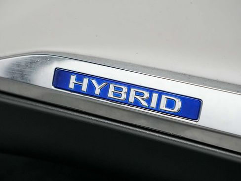 Used 2011 Lexus RX 450h AWD w/ Premium Pkg image 12