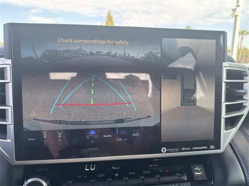 Used 2024 Toyota Tundra Platinum image 25