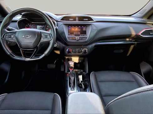 Used 2022 Chevrolet TrailBlazer RS FWD image 15