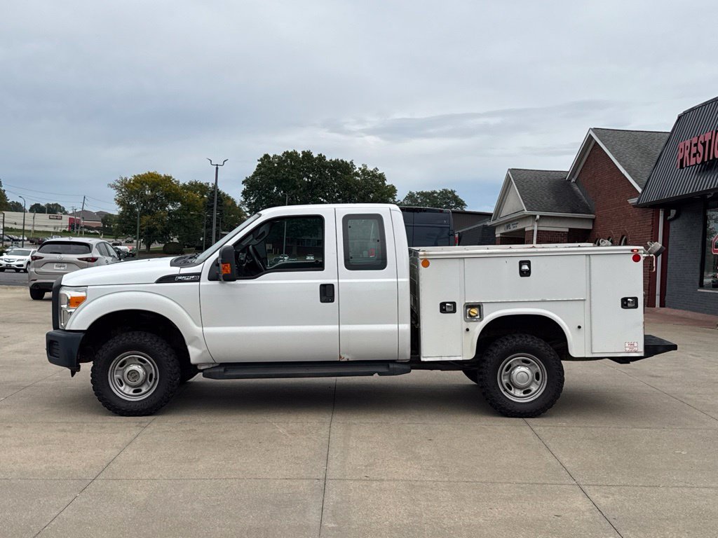 Used 2015 Ford F250 XL w/ Power Equipment Group AWD/4WD image 3