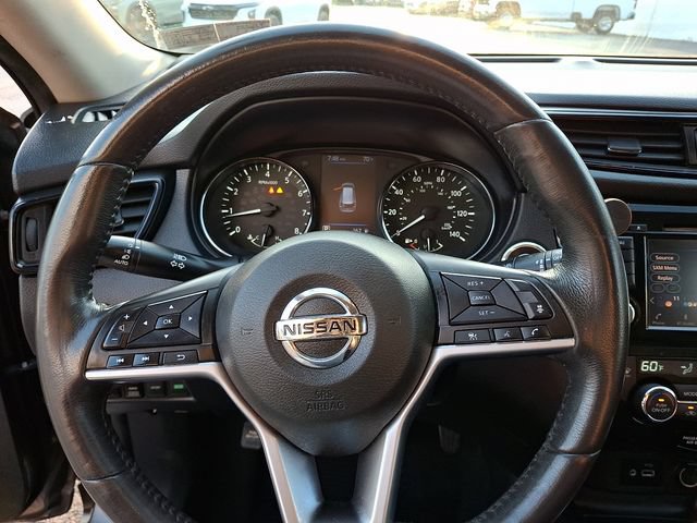 Used 2018 Nissan Rogue SV w/ Premium Package AWD/4WD image 18