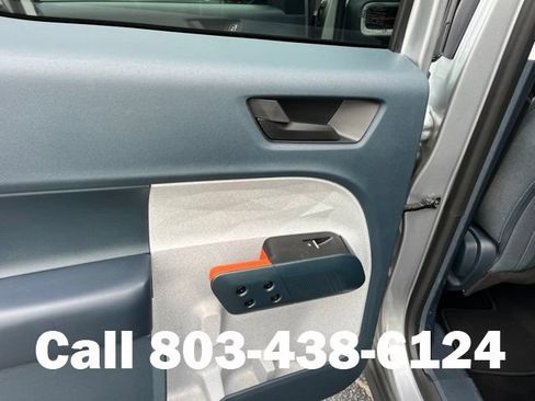 Used 2022 Ford Maverick XLT FWD image 13
