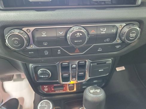 New 2026 Jeep Wrangler Unlimited Sport image 16