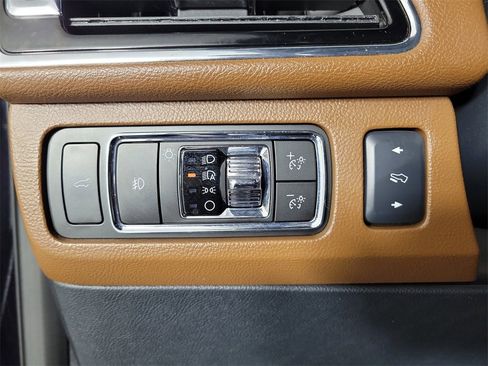 Used 2023 Lincoln Navigator L Reserve image 31