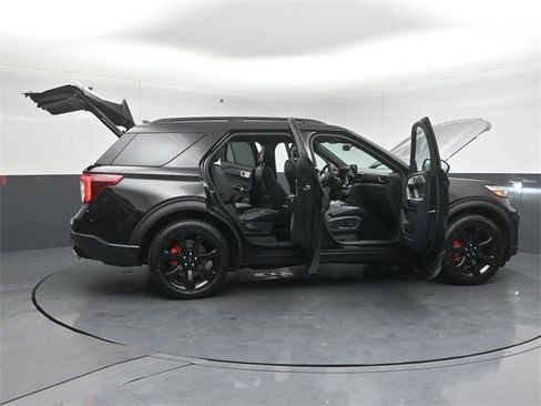 Certified 2021 Ford Explorer ST w/ ST Street Pack image 51