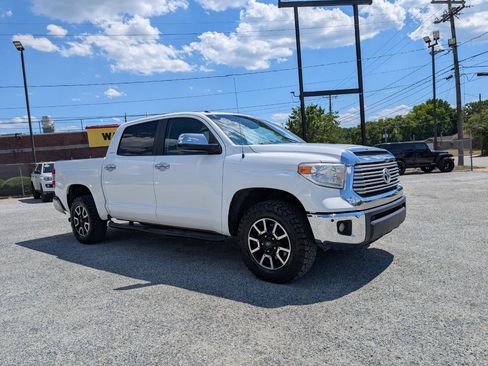 Used 2014 Toyota Tundra Limited w/ Limited Premium Package AWD/4WD image 3