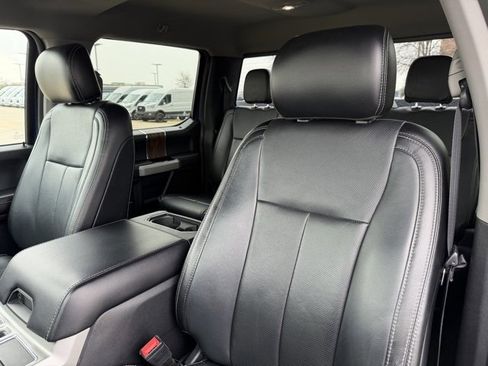 Used 2018 Ford F150 Lariat image 10