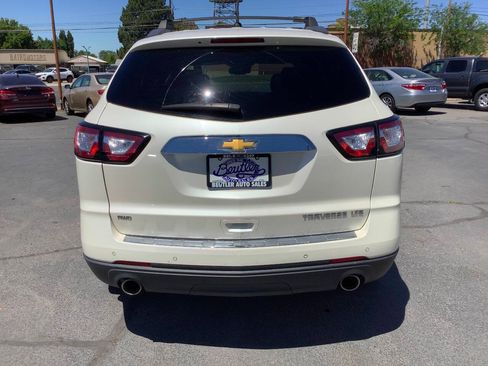 Used 2015 Chevrolet Traverse LTZ AWD/4WD image 14
