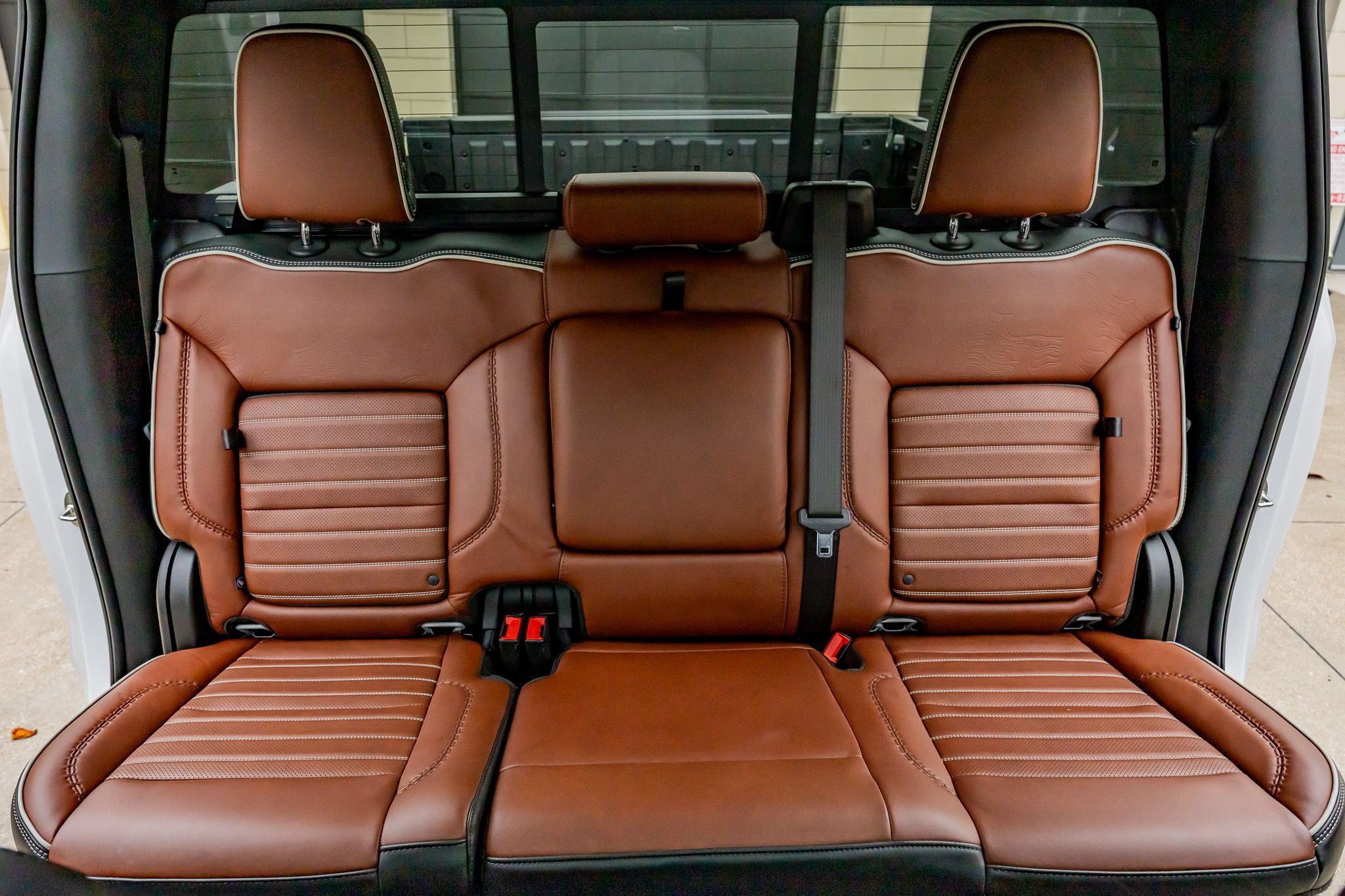 Used 2024 GMC Sierra 1500 Denali Ultimate AWD/4WD image 35