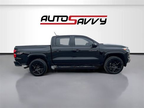 Used 2024 Chevrolet Colorado Z71 w/ Z71 Convenience Package 2 image 8