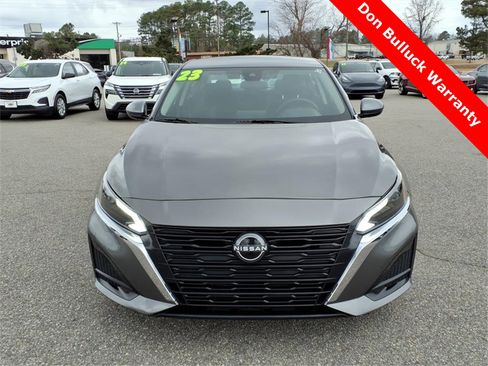 Used 2023 Nissan Altima 2.5 SV image 8